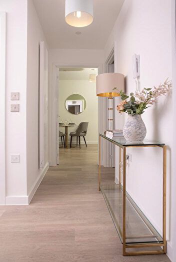 1 Bedroom Apartment To Rent In Old Market Place, Farnham, Surrey, GU9