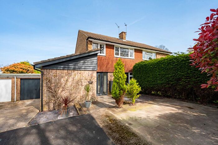 3 Bedroom Semi Detached House For Sale In Gorse End, Horsham, RH12