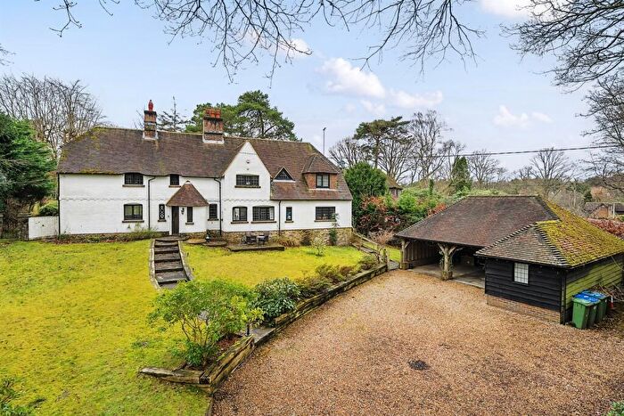 5 Bedroom House To Rent In Threals Lane, West Chiltington, Pulborough, RH20