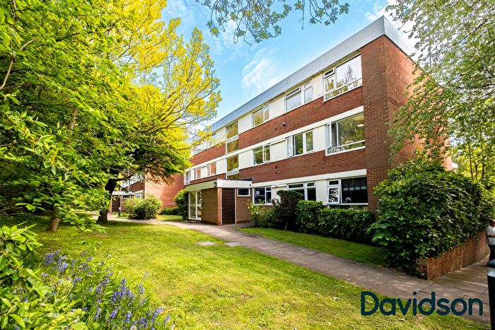 2 Bedroom Flat For Sale In Michael Court, Bristol Road, Edgbaston, B5