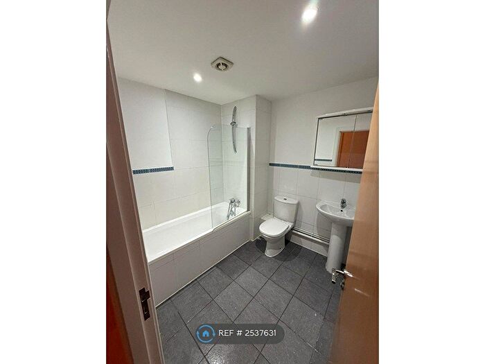 1 Bedroom Flat To Rent In Lord Street, Southport, PR9