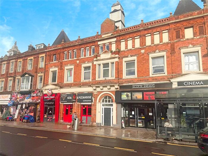 2 Bedroom Flat For Sale In Rolle Street, Exmouth, Devon, EX8