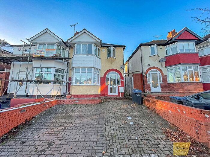 3 Bedroom Semi-Detached House To Rent In Blakeland Road, Birmingham, B44