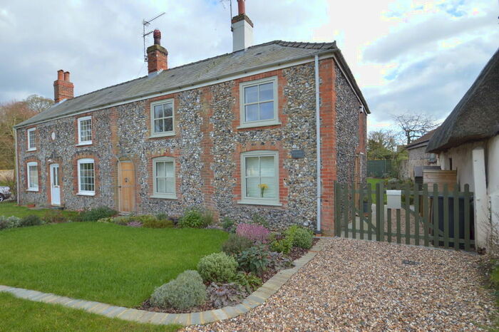 2 Bedroom Cottage To Rent In Moulton, Newmarket, CB8