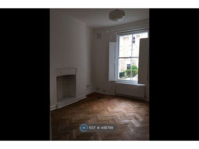 3 Bedroom Flat To Rent In Claribel Rd, London, SW9