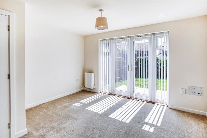 2 Bedroom Semi-Detached House To Rent In Arundel Way, Littleover, Derby, DE23