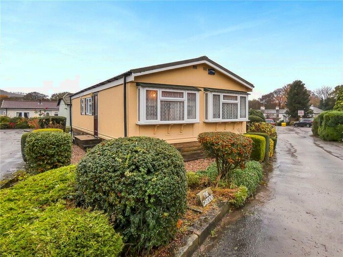 Houses for sale & to rent in BD17 5BQ, Rylstone Road, Baildon Shipley