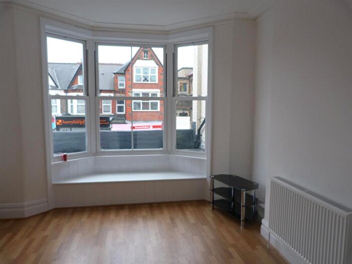 3 Bedroom House To Rent In Albany Road, Roath, CF24