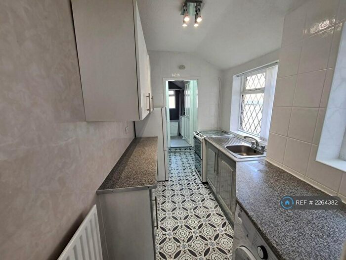 2 Bedroom Terraced House To Rent In Stanfield Road, Stoke-On-Trent, ST6