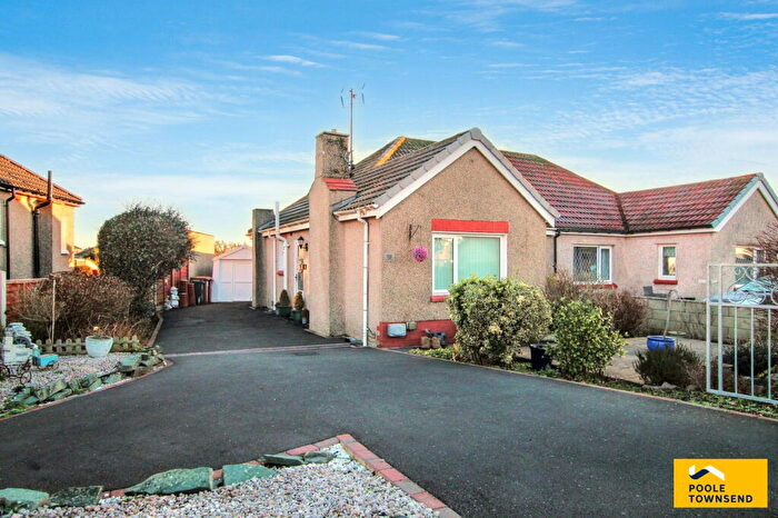 2 Bedroom Semi-Detached Bungalow For Sale In Summerhill Gardens, Barrow-in-furness, LA14