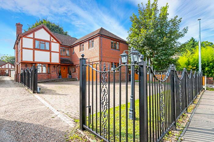 4 Bedroom Terraced House For Sale In The Sycamores, Essex, CM5