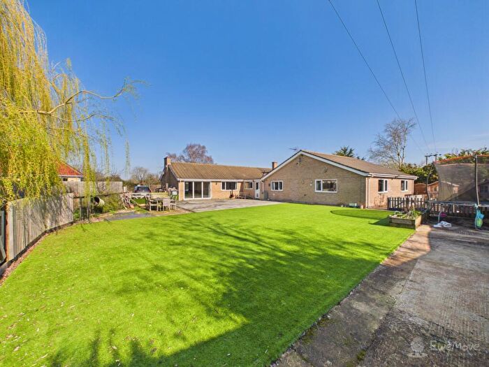 5 Bedroom Detached Bungalow For Sale In Barcham Road, Soham, Ely, Cambridgeshire, CB7