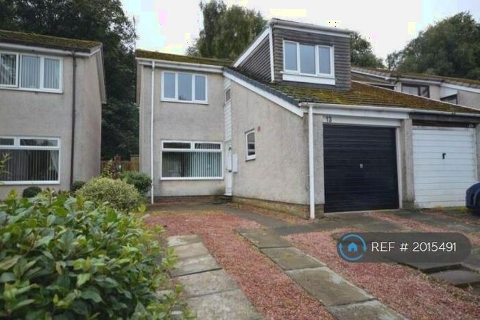 3 Bedroom Semi-Detached House To Rent In Elm Lane, Glenrothes, KY7