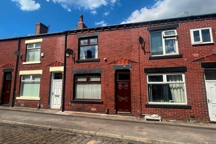 2 Bedroom Property To Rent In Chapman Street, Bolton, BL1