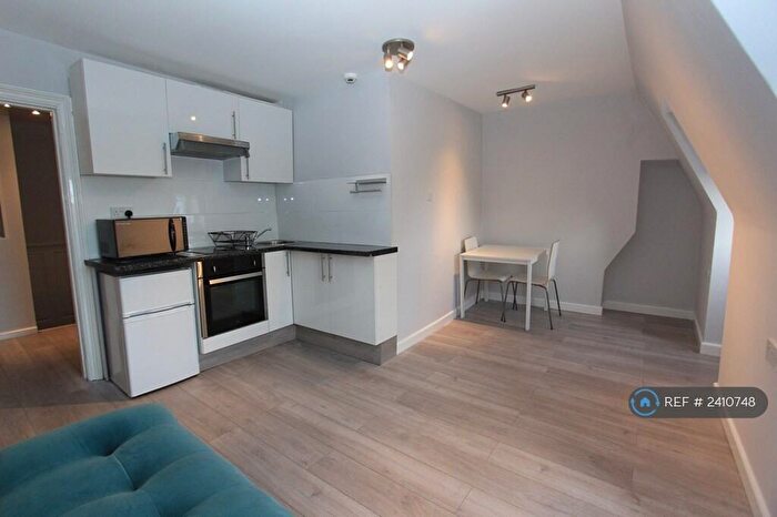 1 Bedroom Flat To Rent In West End Lane, London, NW6