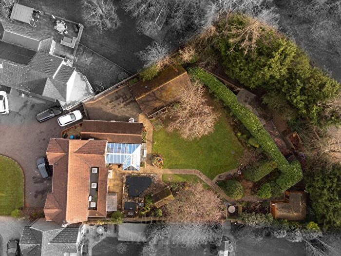 5 Bedroom Detached House For Sale In Newlands Park, Copthorne, RH10