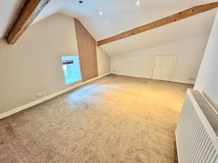 2 Bedroom End Of Terrace House For Sale In East Street, Rawtenstall, Rossendale, Lancashire, BB4