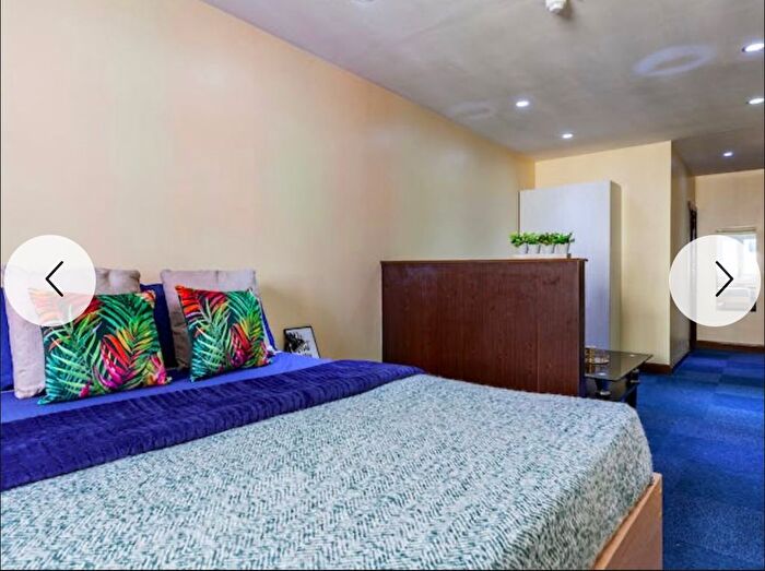 Studio To Rent In Corporation Street, Coventry, CV1