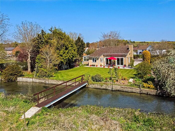 4 Bedroom Bungalow For Sale In Duck Street, Steeple Langford, Salisbury, Wiltshire, SP3