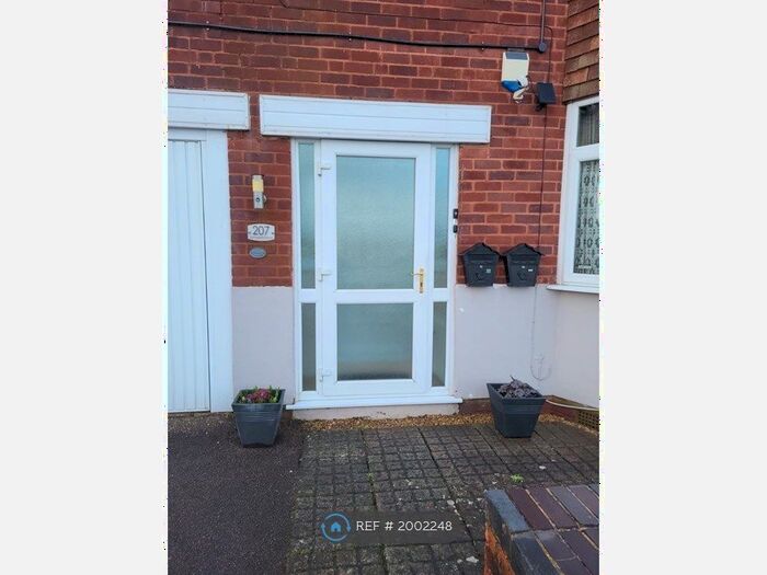 1 Bedroom Flat To Rent In Springfield Road, Sutton Coldfield, B76