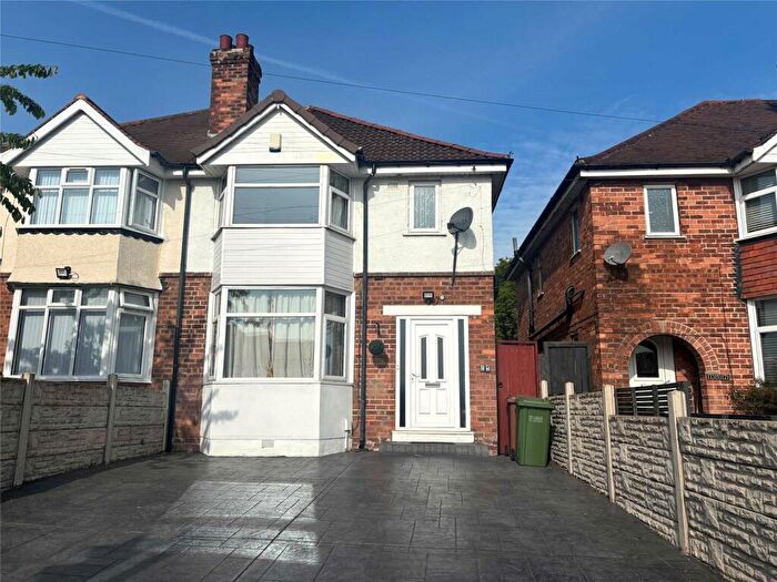 5 Bedroom Semi-Detached House To Rent In Lode Lane, Birmingham, B91