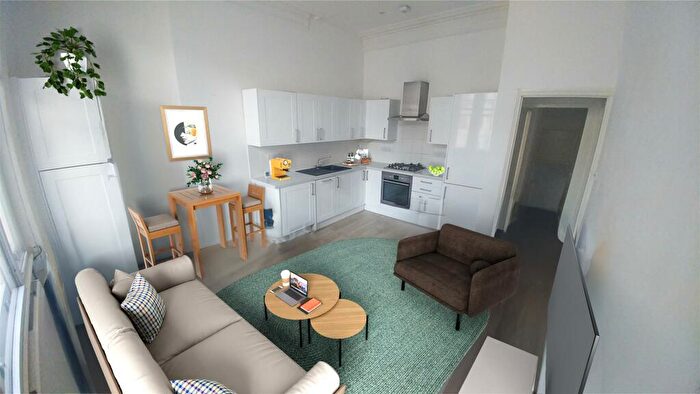 2 Bedroom Flat To Rent In Belsize Crescent, , Belsize Park, NW3