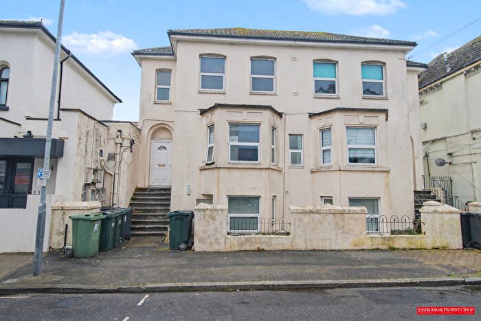 2 Bedroom Flat For Sale In Pevensey Road, Eastbourne, BN22