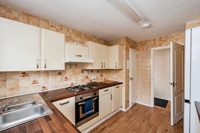 2 Bedroom Bungalow For Sale In Crud-yr-Awel, Gorseinon, Swansea, SA4
