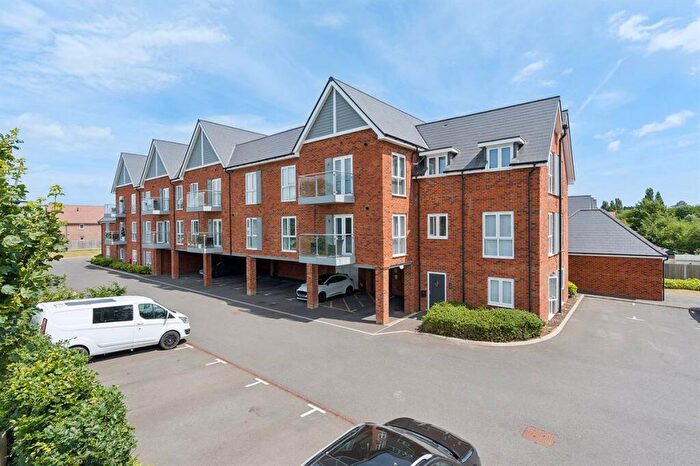 2 Bedroom Apartment For Sale In Steel Close, Herne Bay, CT6