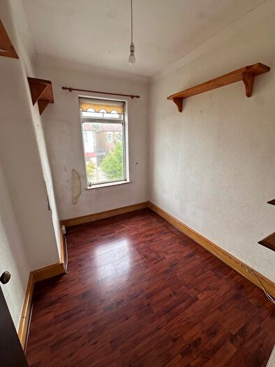 1 Bedroom Terraced House To Rent In Montpelier Gardens, London, E6