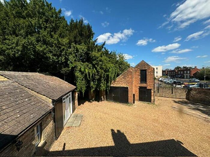 1 Bedroom Apartment To Rent In Minster Precincts, Peterborough, PE1