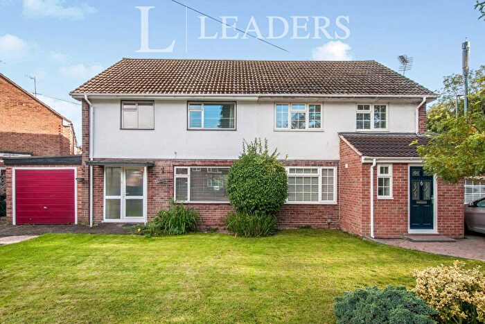 3 Bedroom Semi-Detached House To Rent In Stafford Road, Crawley, RH11