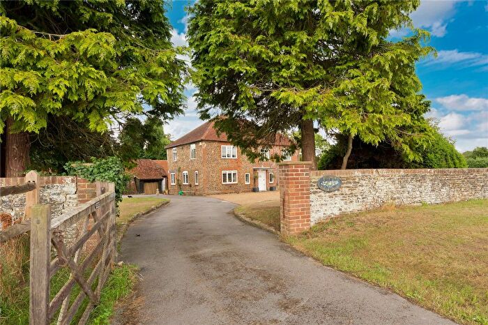 5 Bedroom Detached House To Rent In Tilford Road, Tilford, Farnham, Surrey, GU10
