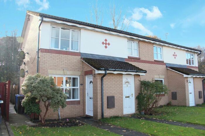 2 Bedroom Flat To Rent In Gambeson Crescent, Broomridge, Stirling, FK7