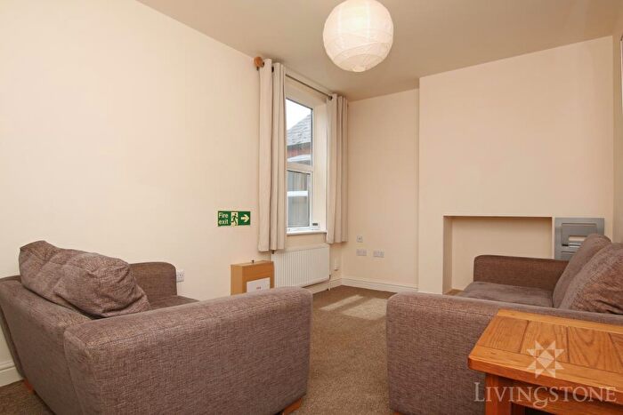 3 Bedroom Flat To Rent In Tennyson St, LE2