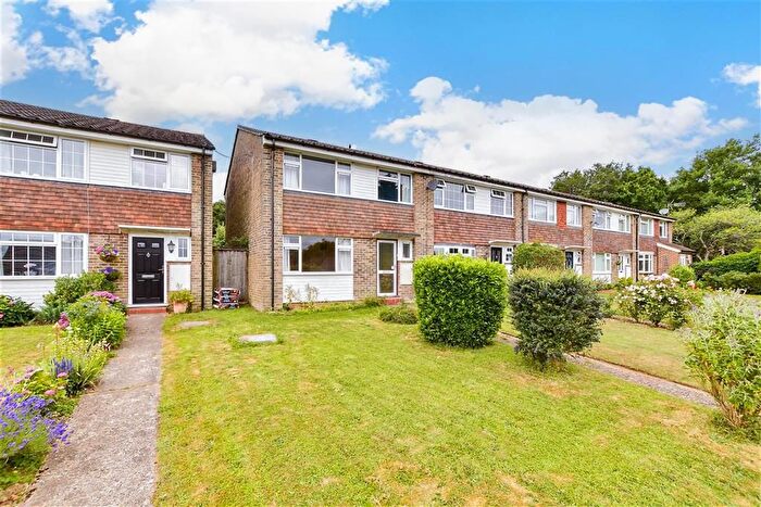 3 Bedroom End Of Terrace House For Sale In Leith Grove, Beare Green, Dorking, Surrey, RH5