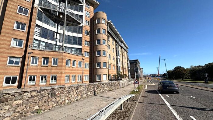 2 Bedroom Flat To Rent In Bannermill Place, Bannermill, Aberdeen, AB24