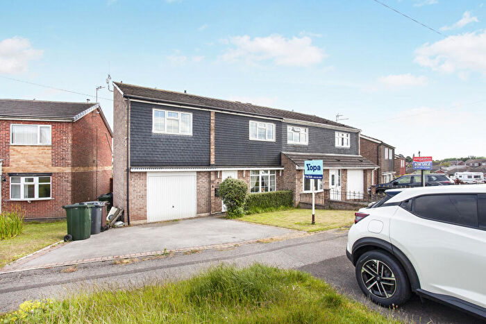 3 Bedroom Semi Detached House For Sale In Holyrood Rise, Rotherham, S66