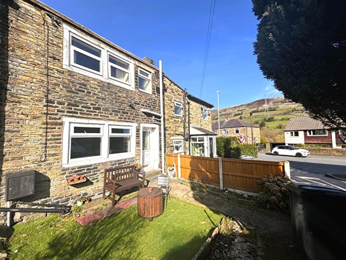 1 Bedroom Terraced House For Sale In Sod House Green, Ovenden, Halifax, HX3
