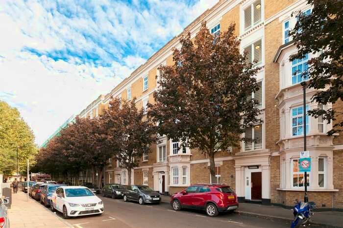 1 Bedroom Flat To Rent In Corfield Street, London, E2