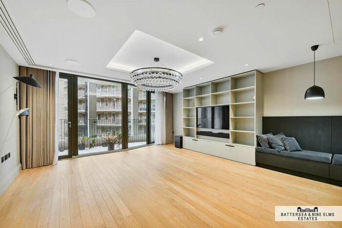 3 Bedroom Flat To Rent In Celand House, John Islip Street, SW1P