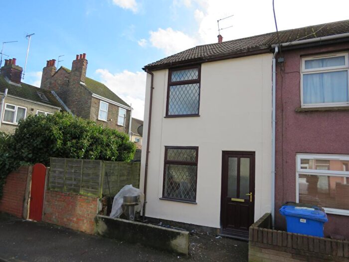 2 Bedroom End Of Terrace House To Rent In Hervey Street, Lowestoft, NR32