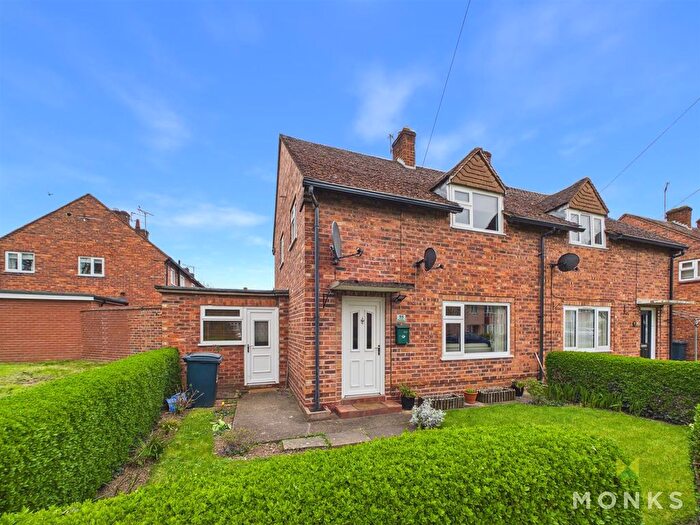 2 Bedroom Semi Detached House For Sale In Pool Rise, Springield, Shrewsbury, SY2