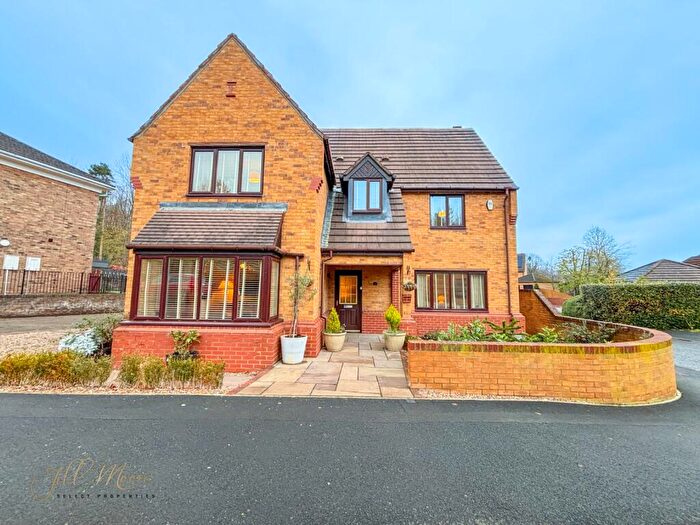 5 Bedroom Detached House For Sale In Duxbury Park, Fatfield, Washington, Tyne & Wear, NE38