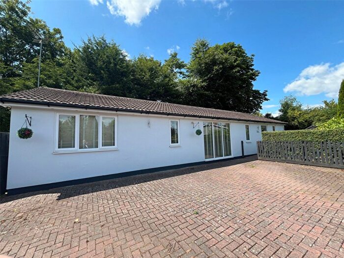 3 Bedroom Bungalow For Sale In Well Lane, Welton, Northamptonshire, NN11