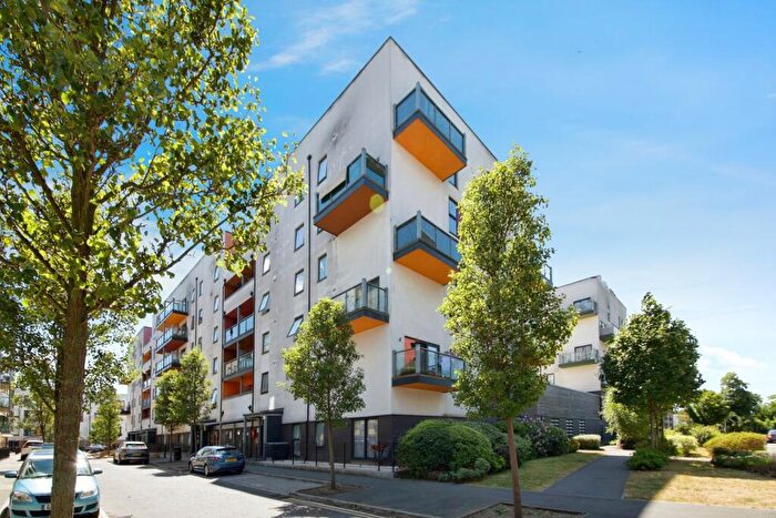 1 Bedroom Flat For Sale In Wideford Drive, Romford, RM7