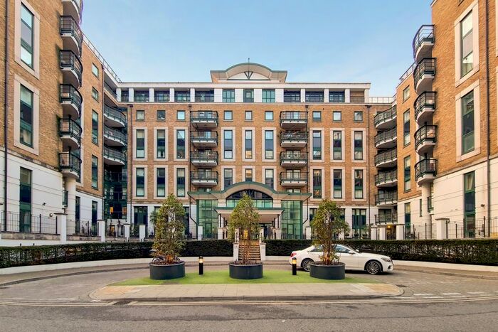 2 Bedroom Flat To Rent In Beckford Close, Warwick Road, London, W14