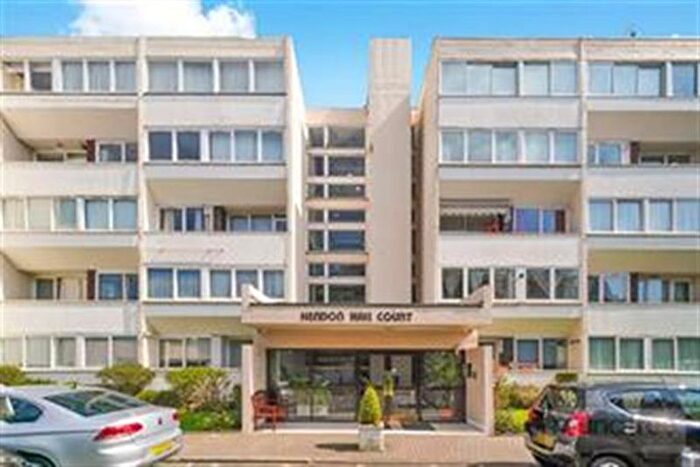 2 Bedroom Flat For Sale In Hendon Hall Court, Parson Street, Hendon, NW4
