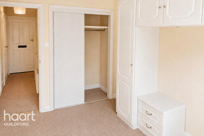 1 Bedroom Town House To Rent In Tarragon Drive, Guildford, GU2
