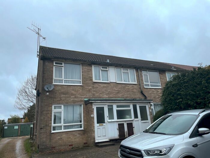1 Bedroom Maisonette To Rent In Baker Street, Potters Bar, EN6